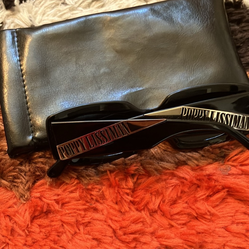 Black Rectangular Sunglasses - image 2